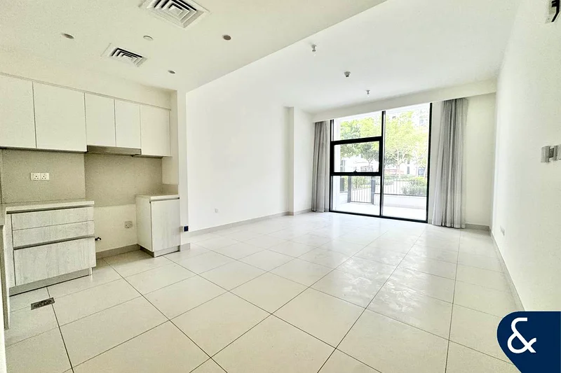 Close to park | Unfurnished | Available now63753850990721112