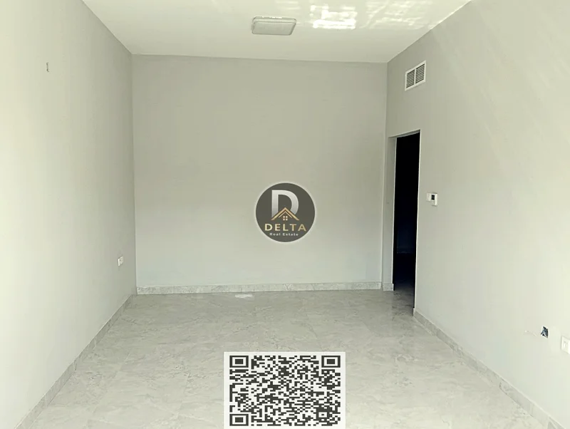 شقة واسعة للإيجار - غرفتي نوم وصالة - الروضة 3 - موقع متميز على شارع الخرطوم63719604325379114