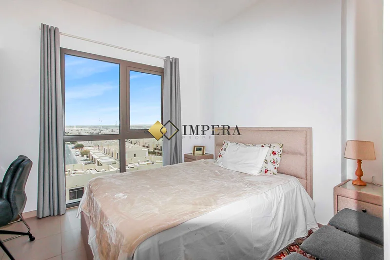EXCLUSIVE | 2 PARKING SPACES | VACANT63951692375810111