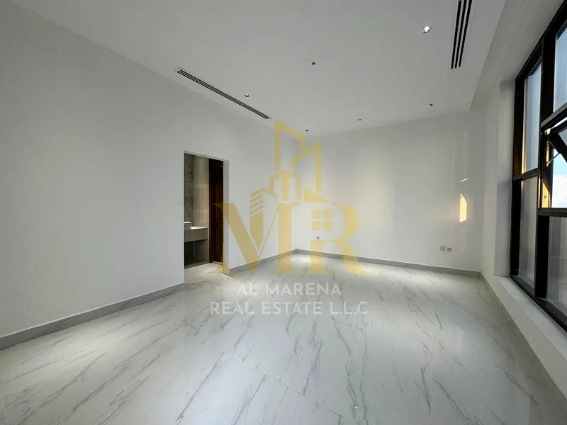 🏡 For Sale – Corner Villa in Al Bahia – Ajman | 2 Floors + Roof | 7 Master Bedrooms | Majlis + 2 Living Rooms | Modern Kitchen | Maid’s Room | Price:63884633248514113