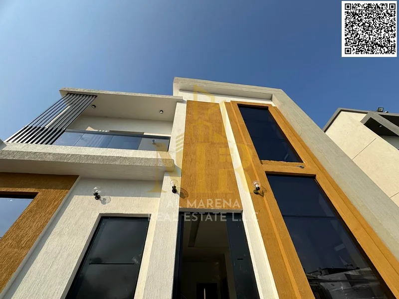 نقدم لك فرصة استثنائية لامتلاك فيلا مميزة مباشرة من المالك بسعر جذاب، بما في ذلك تسجيل وملكية63913217776001114