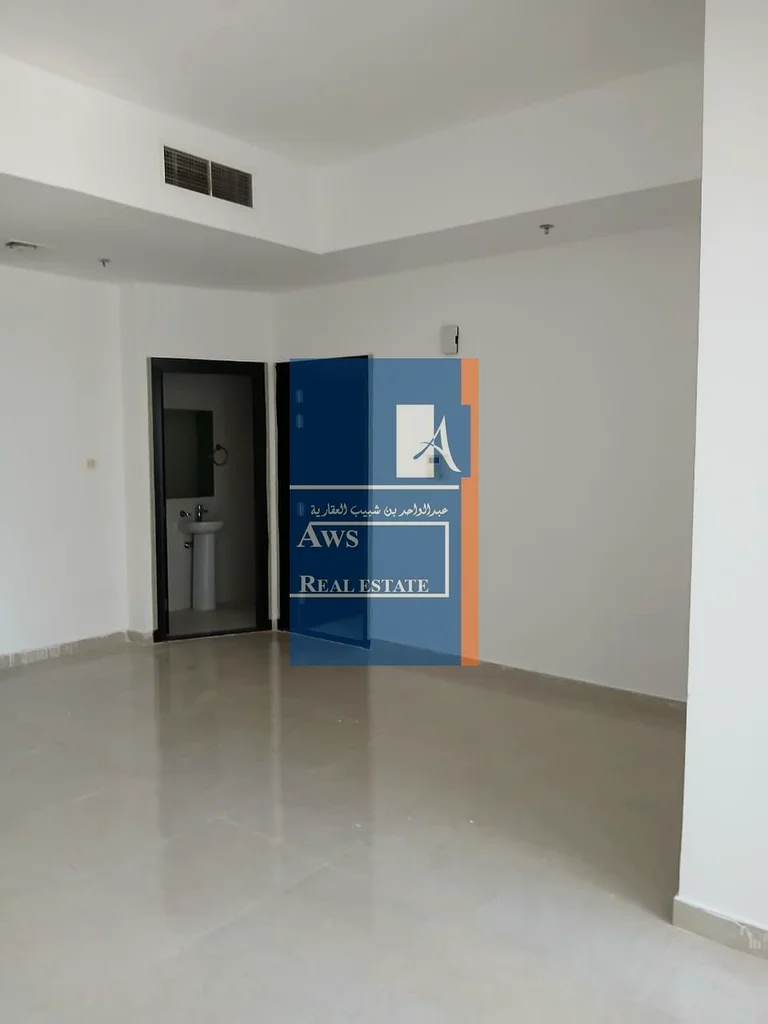 شقة حديثة من غرفة نوم واحدة للعائلات في البرشاء، وحدة شبه مفروشة63763977099906114
