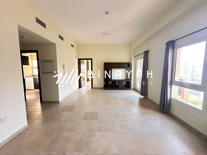 CLOSE KITCHEN | VACANT UNIT | OPEN VIEW63728449677313111