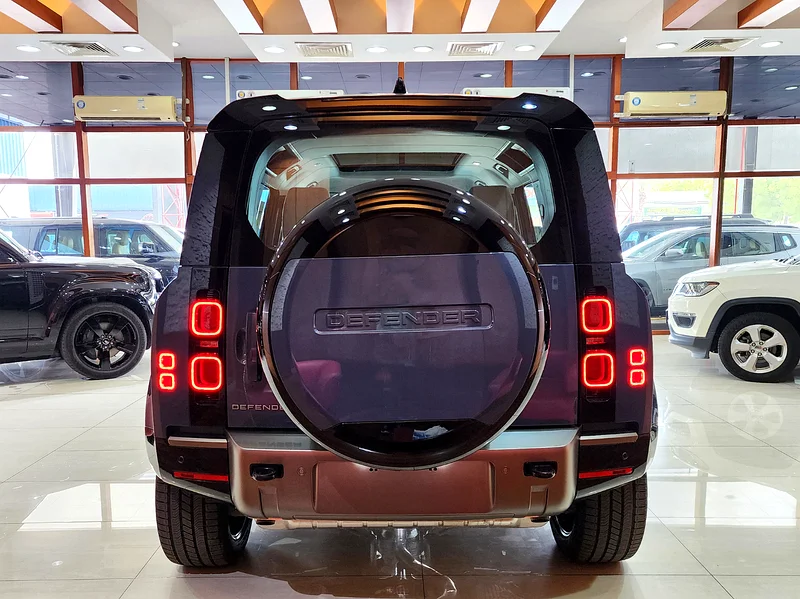 LAND ROVER DEFENDER X DYNAMIC HSE , 2025, GCC SPEC, UNDER WARRANTY, BRAND NEW !!63700287441923114