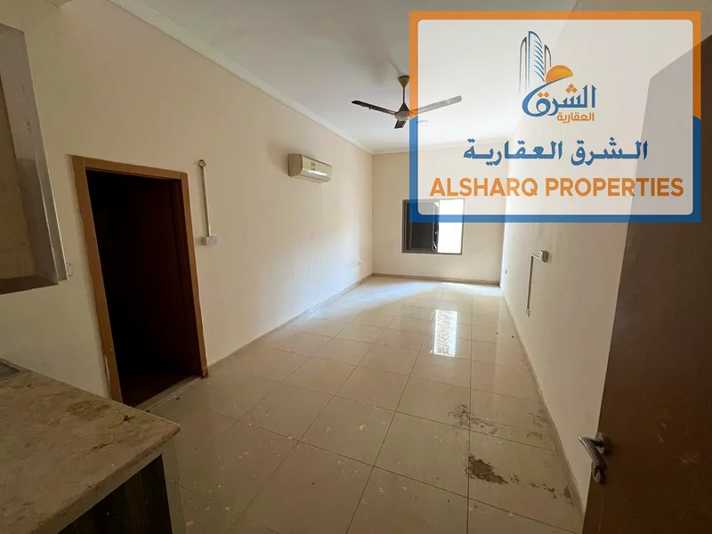 ستوديو للإيجار السنوي - الطابق الأرضي | الروضة، شارع الشيخ عمار - عجمان63719243158146110