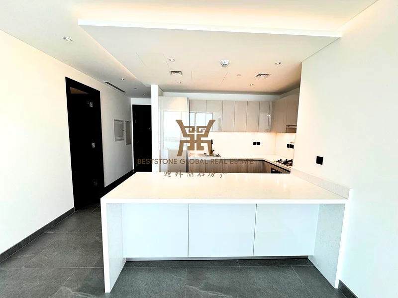 Spacious 2BHK + Maid w/ Creek and Burj Khalifa View63758747391362112