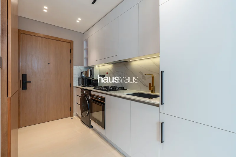 Newly Furnished Studio | Luxurious Ambience | JVC63835497285122112