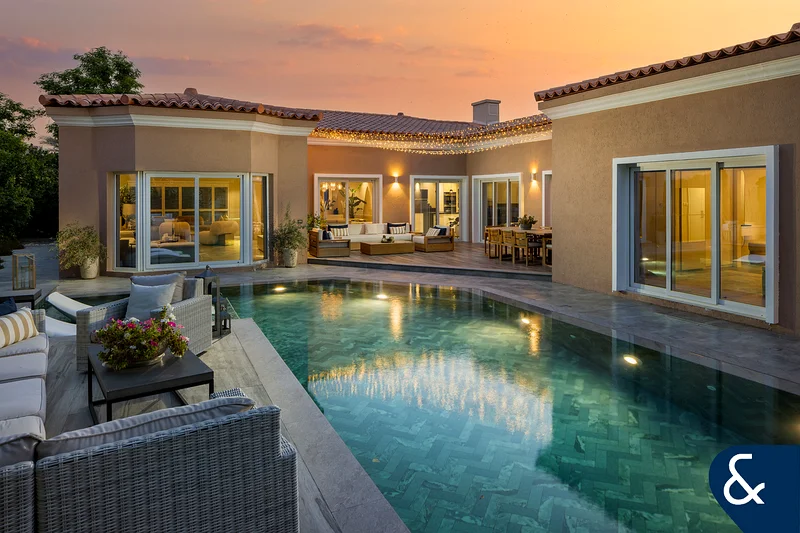 Exclusive | Corner Unit | Resort Pool63915362809091111