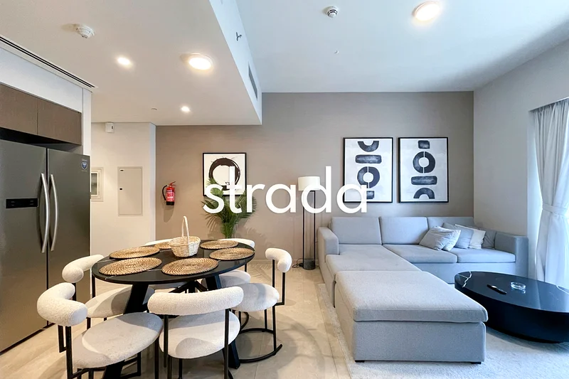 Furnished | Mid floor | Corner unit63772853280642113