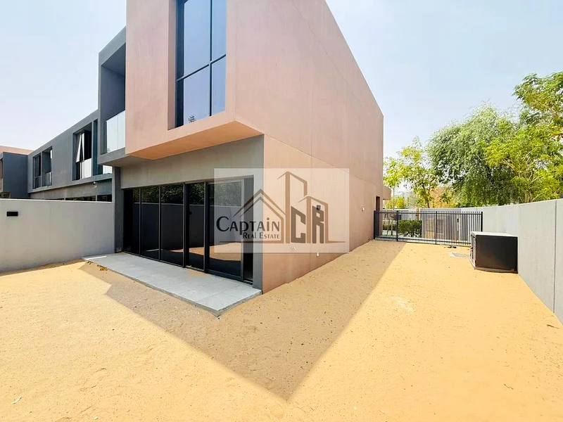 🌟 Elegant 3BHK Townhouse for Rent in Masaar, Tilal City | Spacious Layout | Private Garden & Maid’s Room 🌟63699653239169110