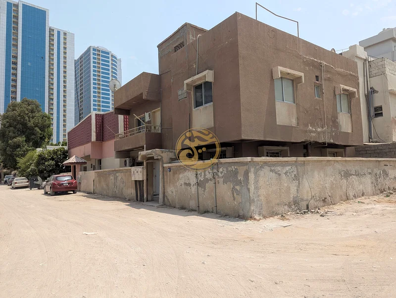 مبنى سكني للزاوية للبيع | دخل مضمون63867044587777113