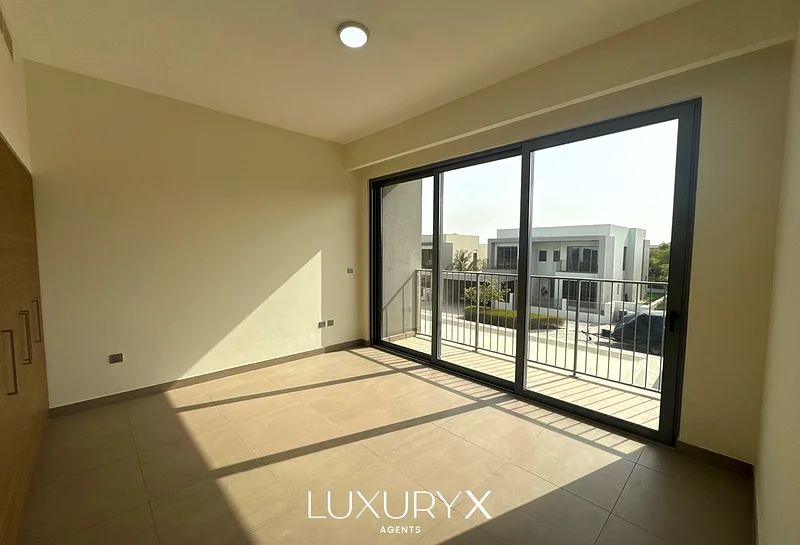 Vacant | Community View | Close To Ammenities63761439954561114