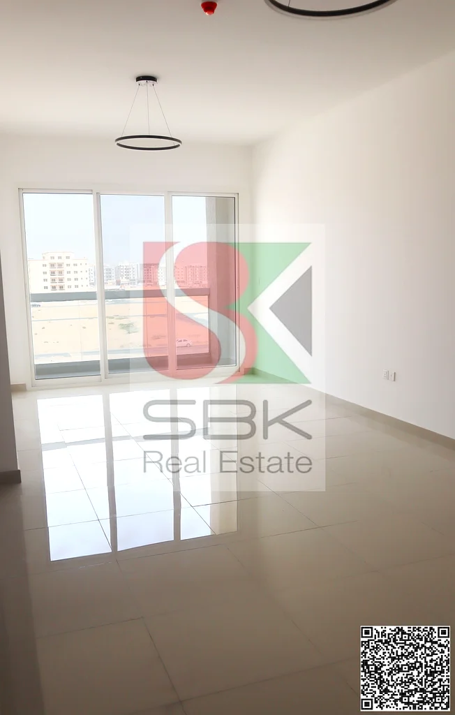 شقة جديدة بالكامل مكونة من غرفتين نوم في الجرف-3 عجمان63809959460099113