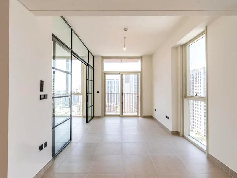 Live Urban Resort Life | Prime Location | Rented64044326293506113