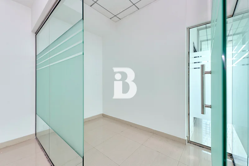 Fitted Office | High Floor | The Prism63815814239107114