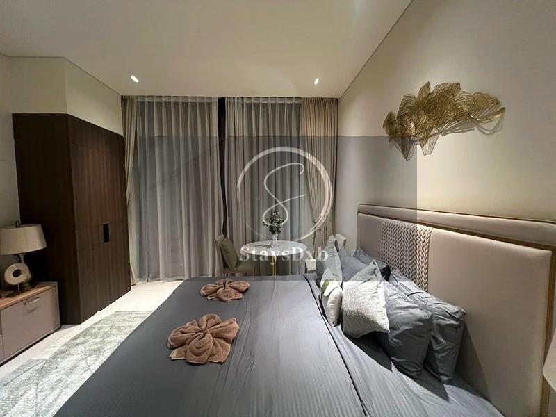 Modern Studio Apartment | Rent in Beverly Boulevard Arjan63830030721410111