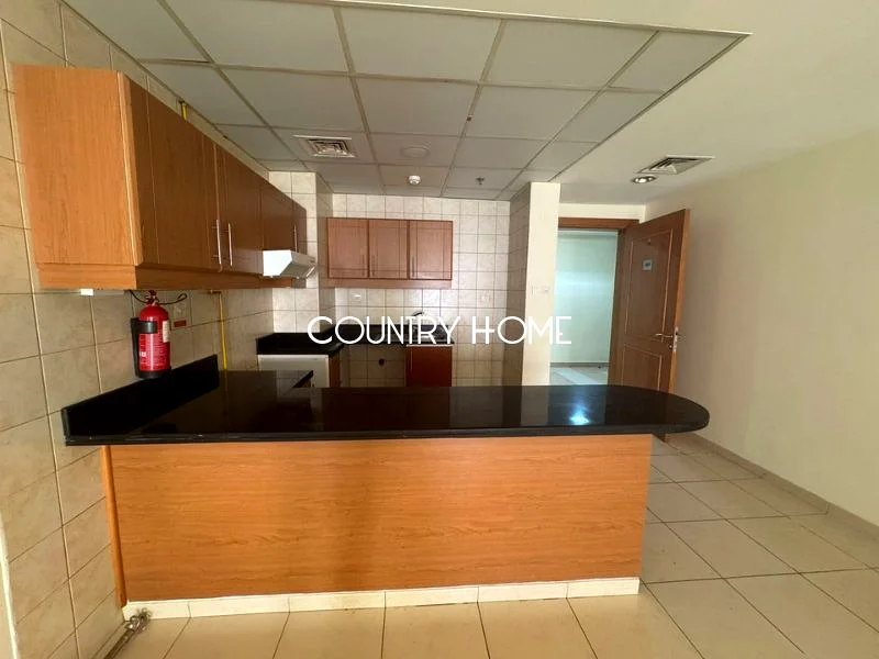 Large 1 Bed | Pool View | Chiller Free63778781670145111