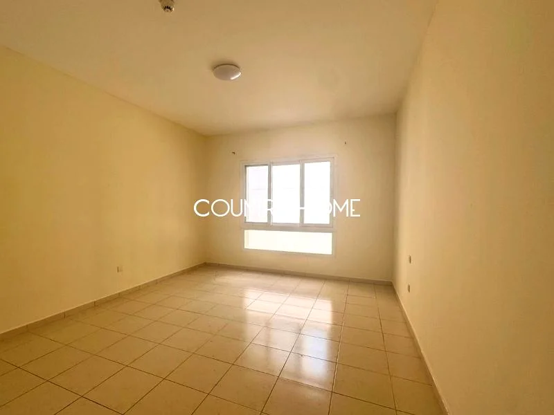 Large 1 Bed | Pool View | Chiller Free63778781670145114