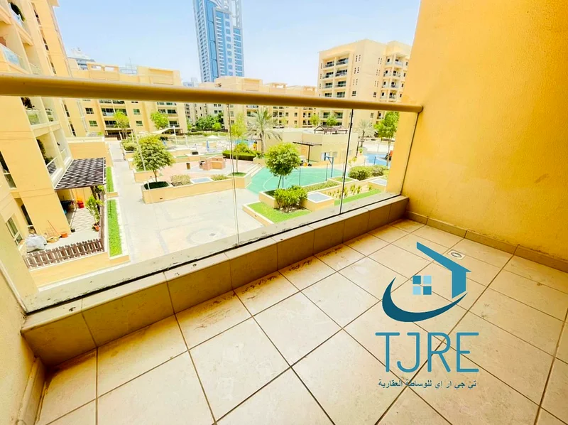 BRIGHT | SPACIUS | POOL VIEW | CHILLER FREE63726752983811114