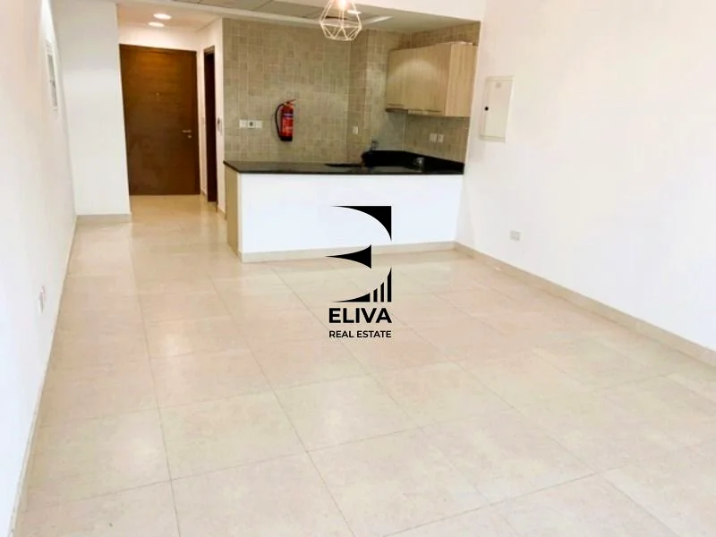 Studio w/ Balcony | Well Maintained | Negotiable63848698143233112