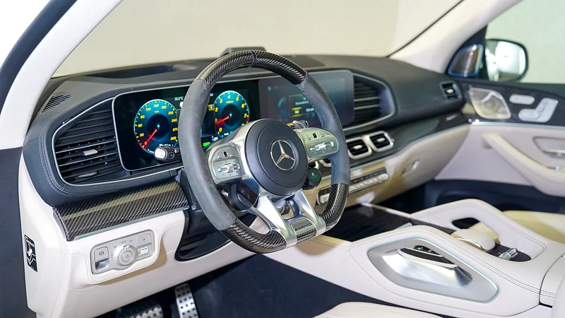 GLE63 AMG S SUV | 5,493 درهم شهريًا | ضمان يصل إلى 3 سنوات بدون حد أقصى للمطالبات |63699043466114113