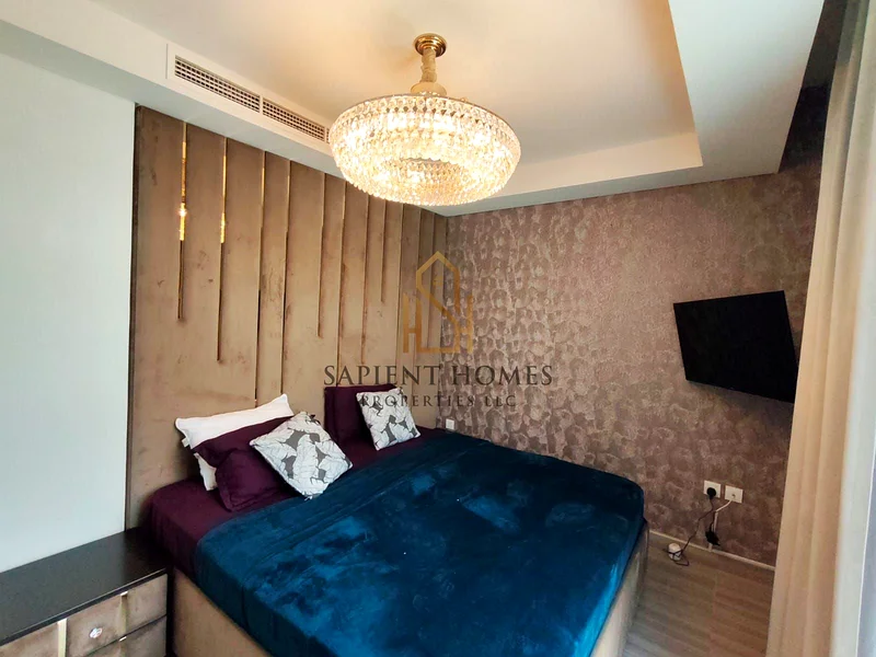 شقة من 3 غرف نوم مع إمكانية الوصول إلى السطح متاحة الآن وجاهزة للانتقال63740961736577110
