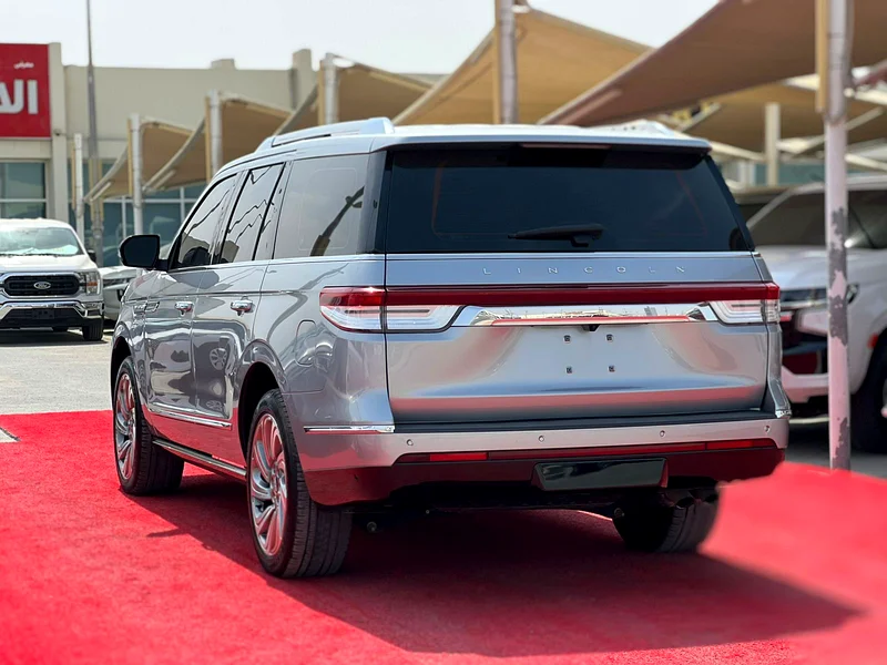 2022 | Lincoln Navigator Presidential Edition | GCC | V6 | Ref#83863699026450817113