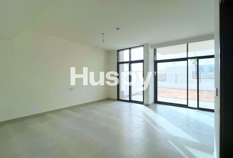 Single Row | Type B | Vacant Now63762410662146111