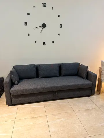 Ikea friheten 3-seater sofa com bed under storage