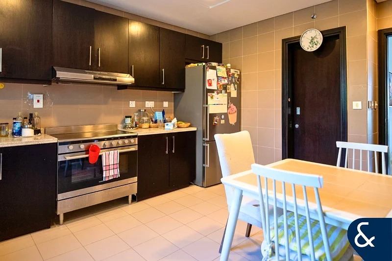 Type 3S2 | Great Location | Single Row64010574592514113