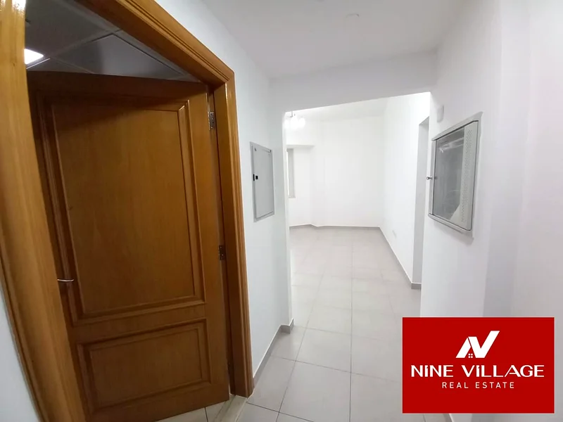 Chiller Free | Close to Metro | Classic View63745179668481111