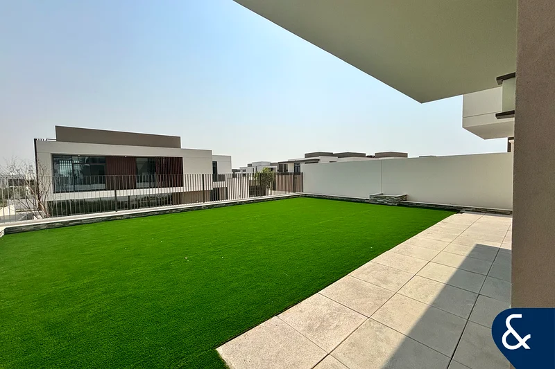 BRAND NEW | PRIME LOCATION | SPACIOUS LAYOUT63762410668931111