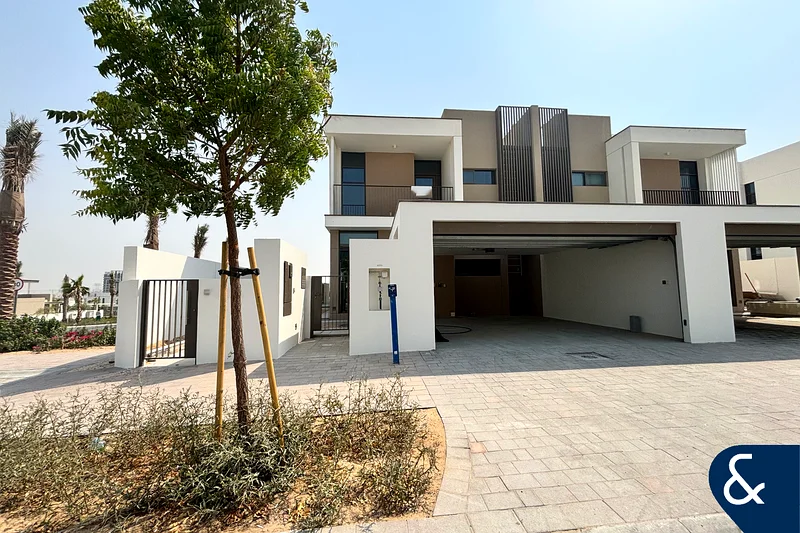 BRAND NEW | PRIME LOCATION | SPACIOUS LAYOUT63762410668931110