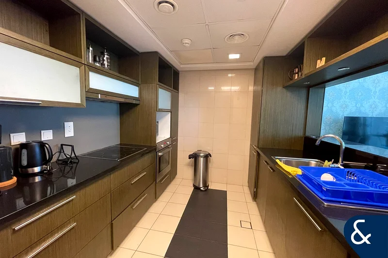 Burj view | Great Location | Furnished63770328679043112