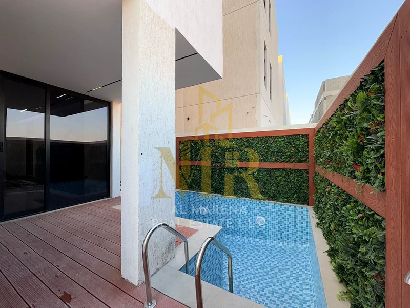 A villa with a price including registration fees, ownership, electricity, water and air conditioners on the main street, ready for occupancy in the mo63884772211331112