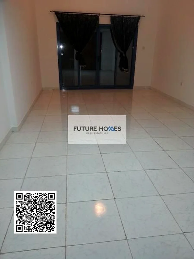استوديو فاخر للبيع في برج فالكون العجمان.63885667103745110