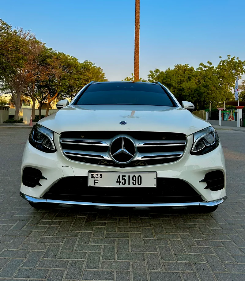 بيع GLC اللطيف الخاص بنا - خيارات كاملة - طلاء أصلي - قادته سيدة - حالة رائعة63700381307522112