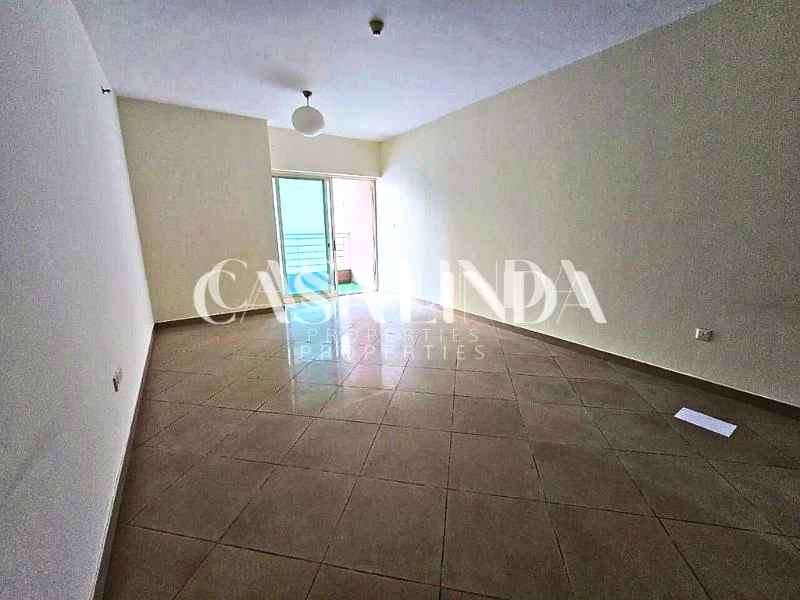 LAKE VIEW  |  VACANT  |  READY TO MOVE IN  |  BEST DEAL63749634128002111