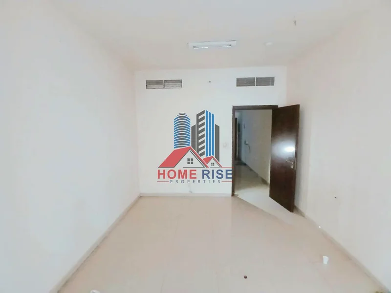 شقة واسعة من غرفة نوم واحدة مع شرفة في النهدة الشارقة63707784416641113