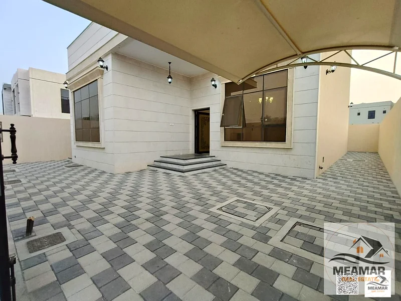 فيلا للبيع بسعر 85 ألف سنويًا، مع كراج مغطى ومساحة ساحة63718195683459111
