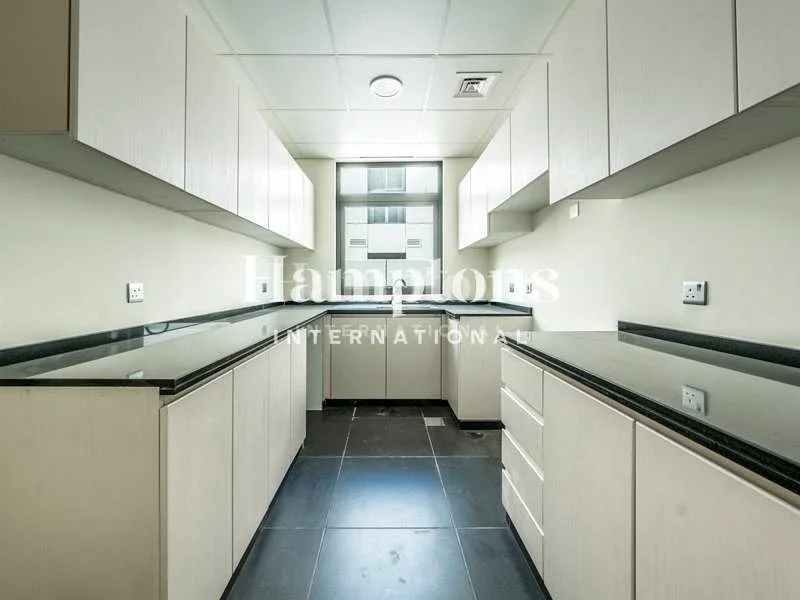 Vacant | Back To Back | Unfurnished63741153645825113