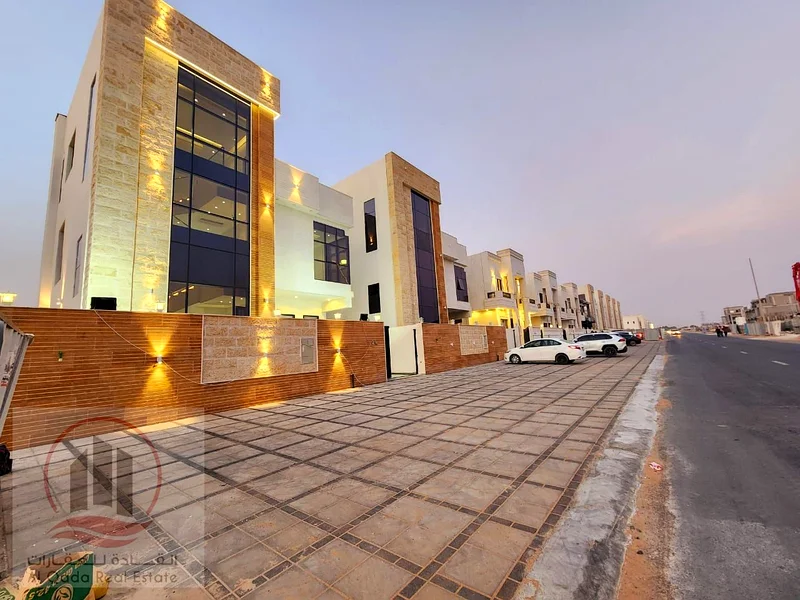 فيلا للبيع في الهيليو 2، عجمان، متضمنة رسوم التسجيل. تحتوي الفيلا على مسبح (5 غرف نوم رئيسية، وغرفة معيشة كبيرة، وغرفة غسيل63913217842306113