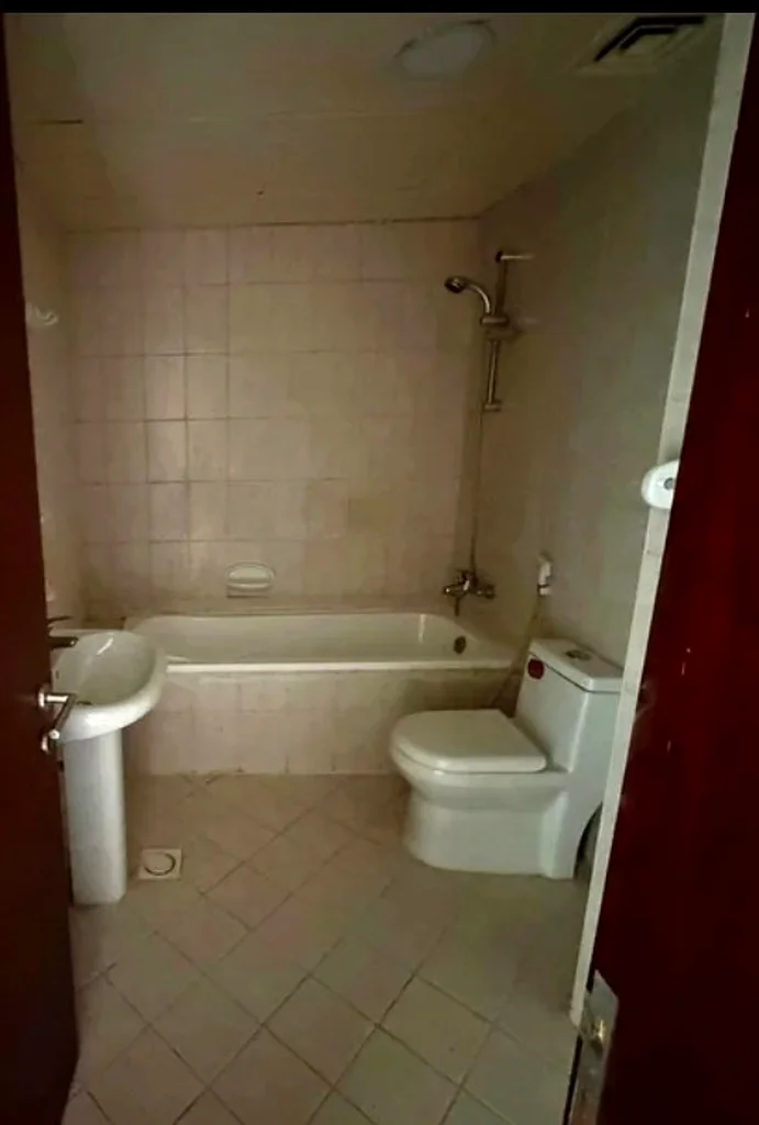 P-27, France Cluster, International City, Dubai63743034022017114