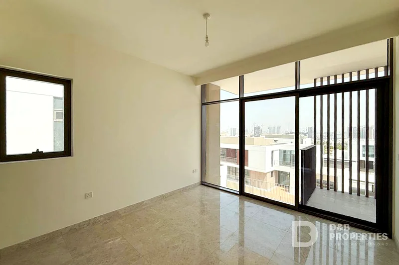 Vastu Compliant | Private Pool | Skyline View63762807914370114