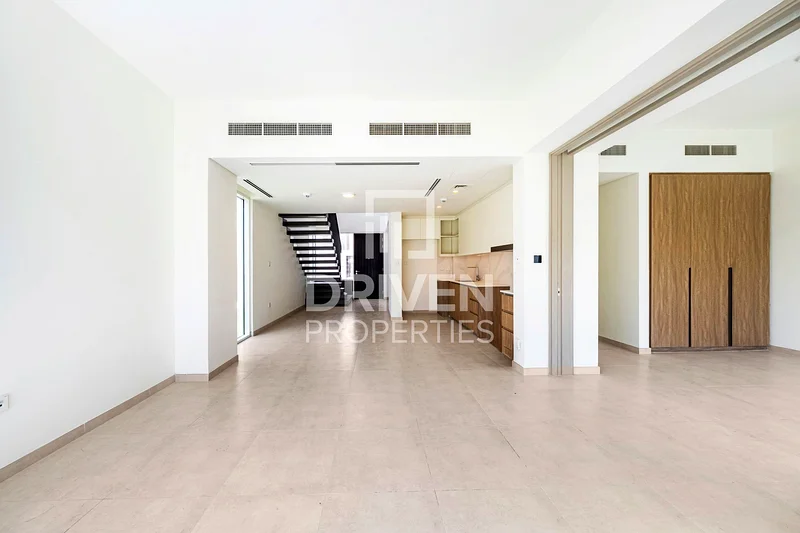 Linear Park | 4 Plex | Elegant Unit | New Handover63732391423619114