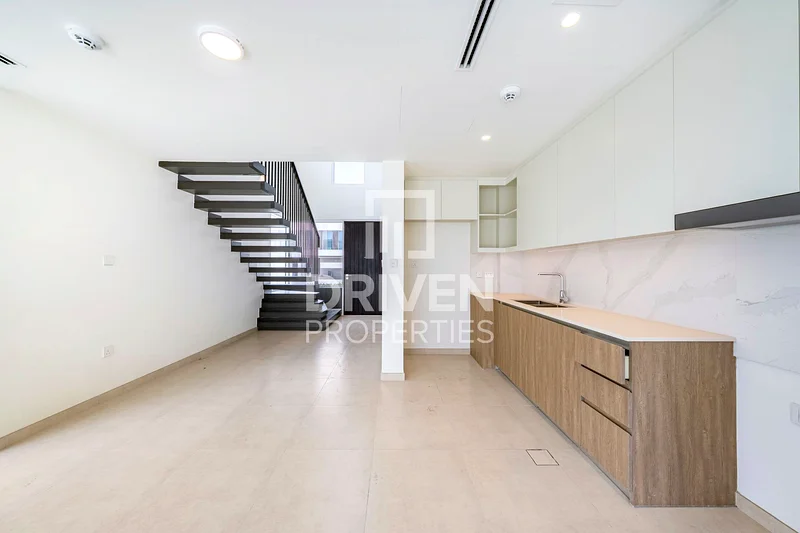 Linear Park | 4 Plex | Elegant Unit | New Handover63732391423619112