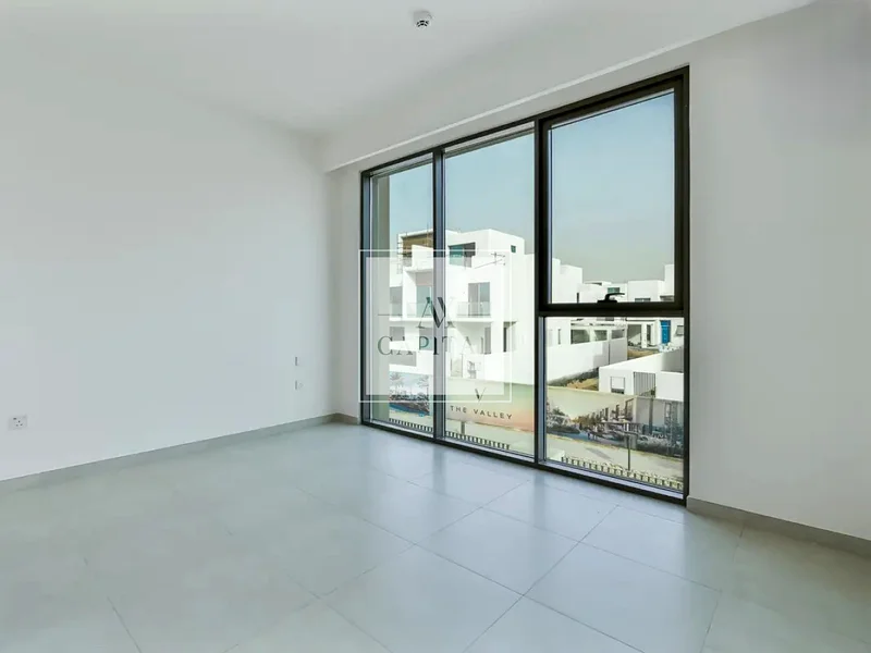 Corner Unit | Prime Location | Close to Club House63733234684419113