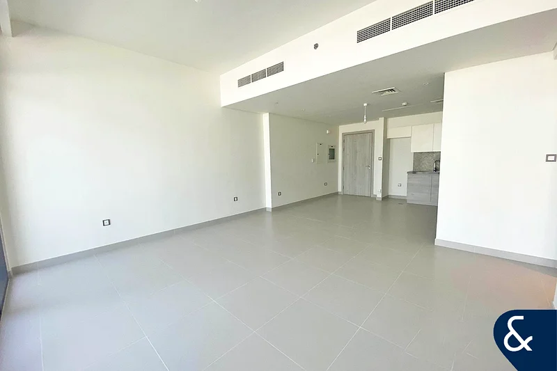 1 Bedroom | Large Layout | Prime Location64025806578307112