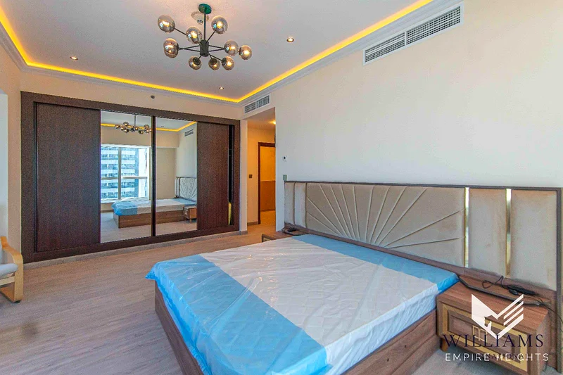 4 BEDROOM | FULLY UPGRADED | PALM VIEW64041251469442112