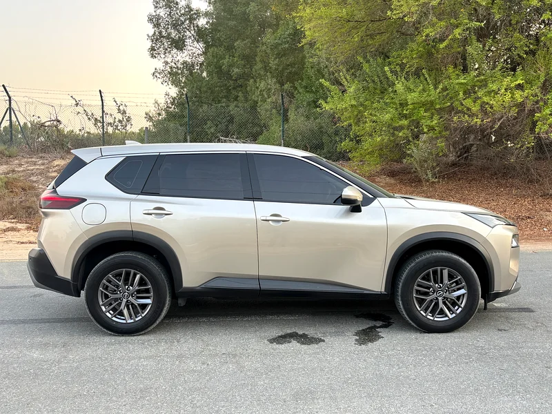 NISSAN X-TRAIL—2023–GCC—FREE ACCIDENT—ORIGINAL PAINT—LOW MILAGE—EXCELLENT CONDITION63699057550595113
